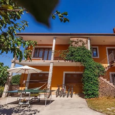 Kizin House, Cozy By Istrian Embrace Brezovica pri Gradinu