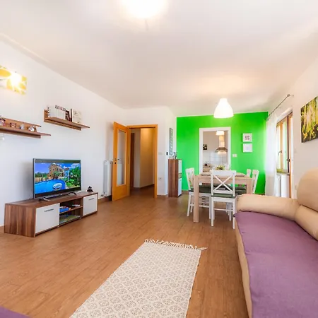 Apartment Kizin House, Cozy By Istrian Embrace *